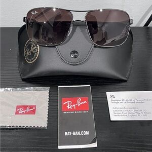 Ray Ban Gunmetans RB3516 59 GRAD